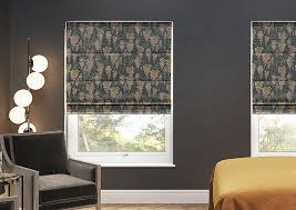 Roman Blinds - Tailored Finish